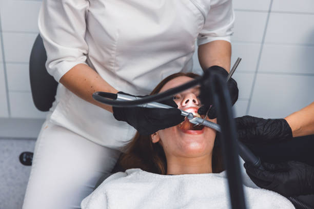 Best Cracked Tooth Emergency Dentist  in Fountainebleau, FL